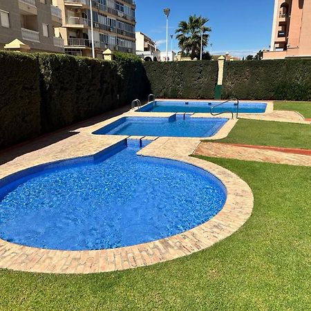 Beach Apartament In Torrevieja Luaran gambar
