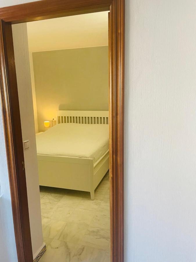 Beach Apartament In Torrevieja Luaran gambar
