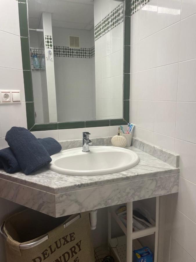 Beach Apartament In Torrevieja Luaran gambar