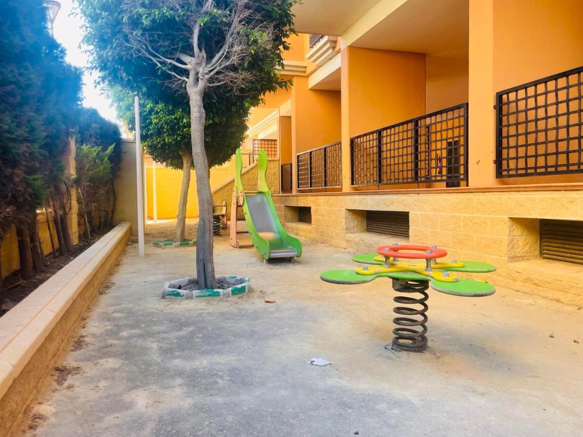 Beach Apartament In Torrevieja Luaran gambar