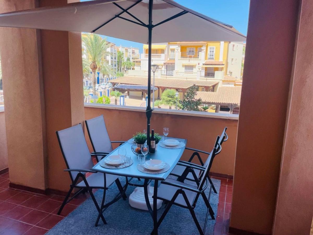 Beach Apartament In Torrevieja Luaran gambar