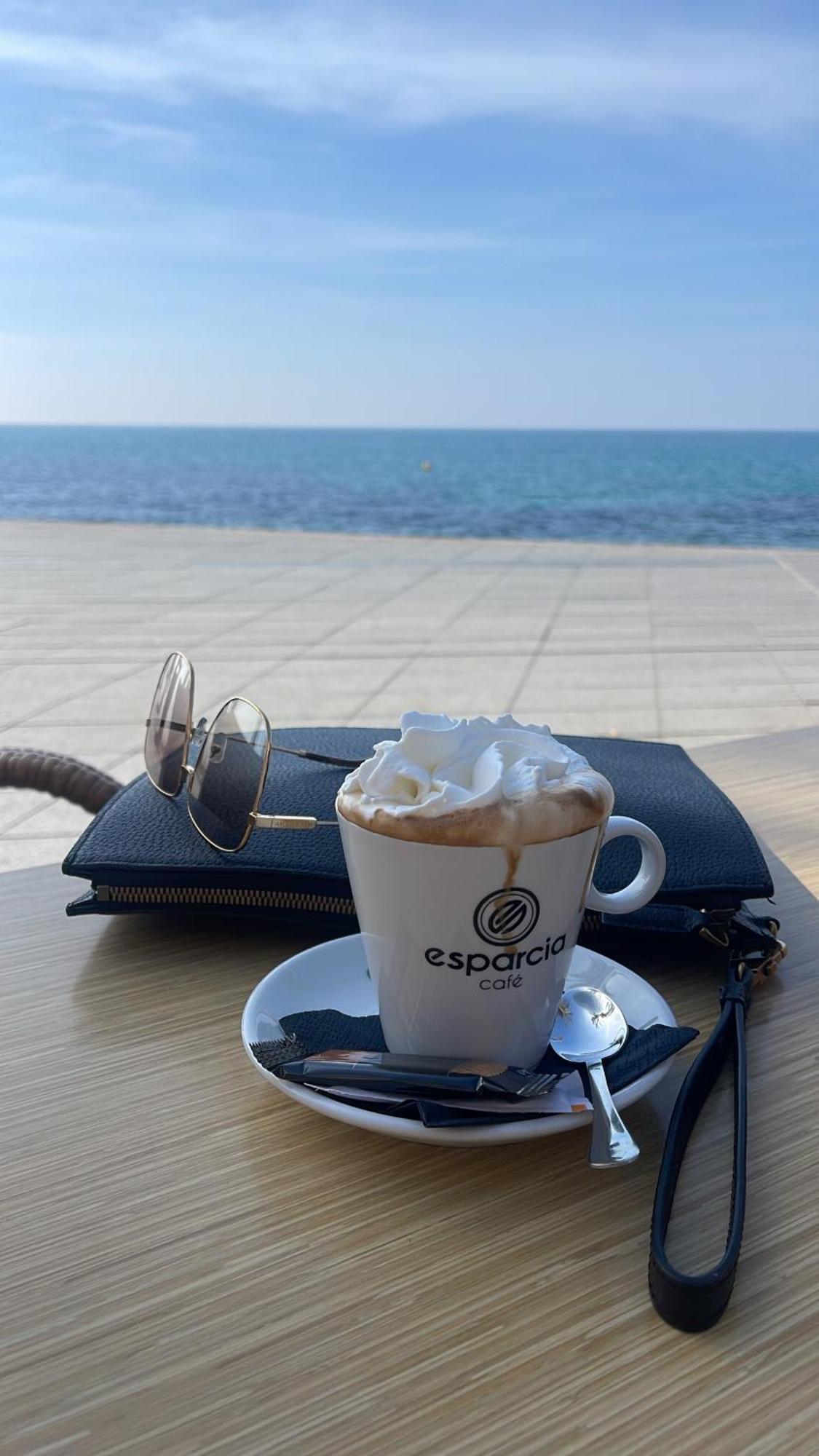 Beach Apartament In Torrevieja Luaran gambar